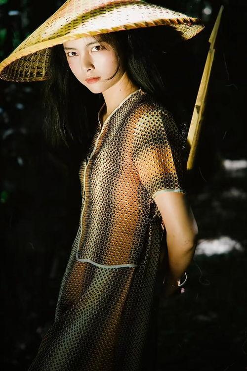 国产超模变装视频大全,国产超模变装视频大全，演绎百变风采  第3张