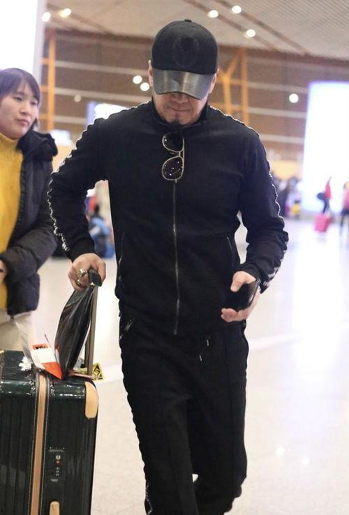 国产肥熟男穿搭店铺视频  第2张